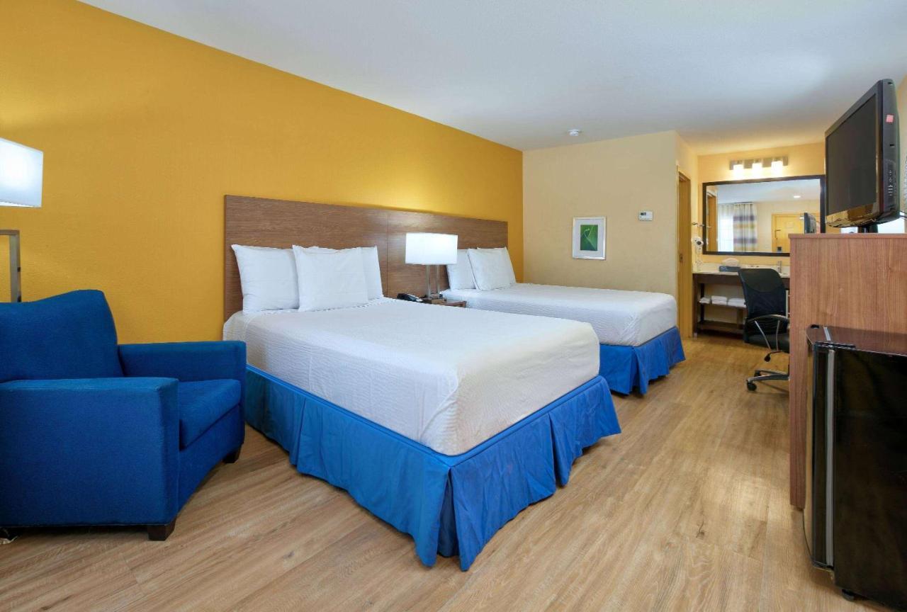 Days-Inn By Wyndham Batesville Ar Luaran gambar